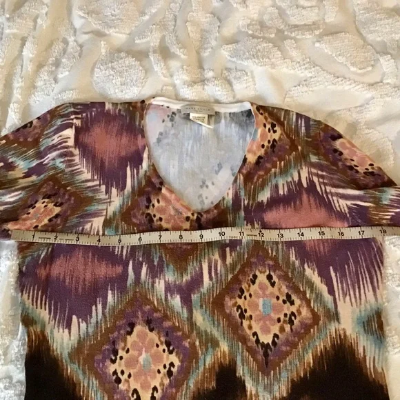 Soft Colorful Sweater from Famous Atlanta store Mark Shale - Picture 3 of 5
